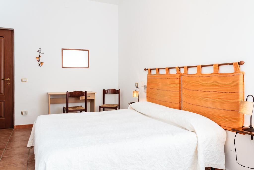 פורטו טורס La Mezzanella Guesthouse חדר תמונה